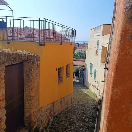 ボルジョ・ヴェレッツィCasa Annaアパートメント エクステリア 写真
